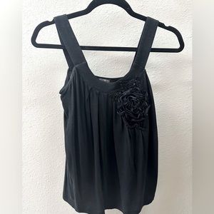 Express tank with flower detail